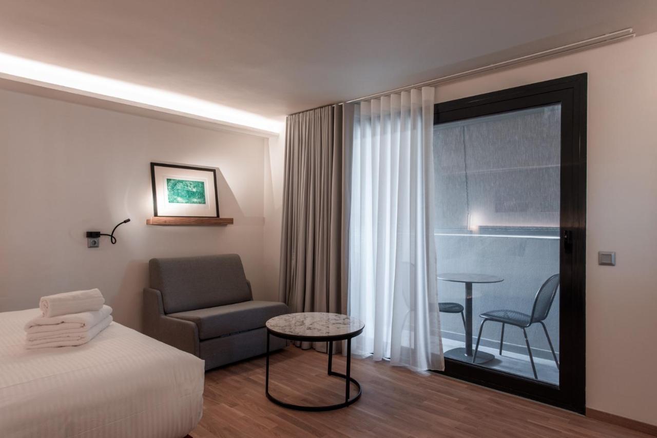 Urban Frame Acropolis Hotel 3*