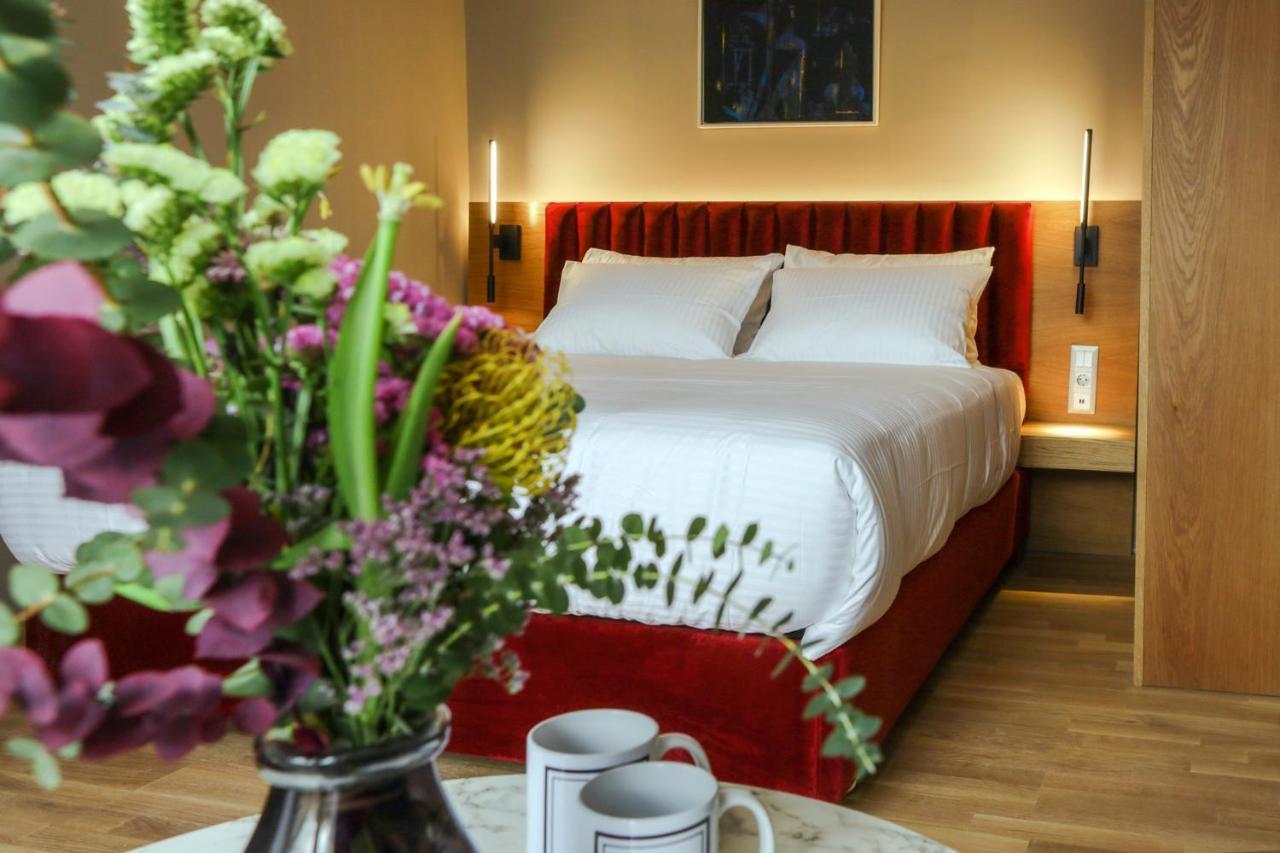 Urban Frame Acropolis Hotel 3*