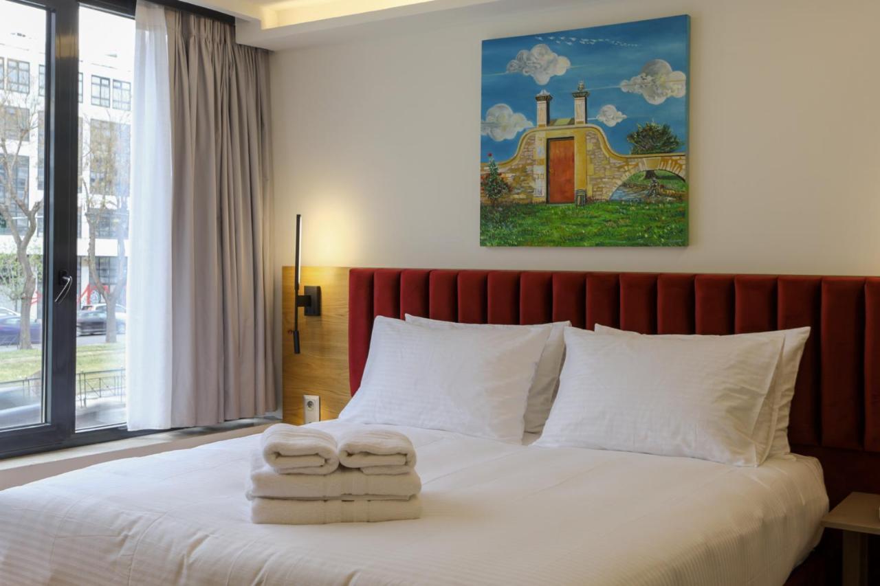 Urban Frame Acropolis Hotel