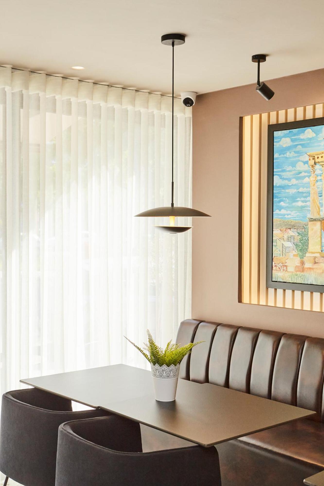 Hotel Urban Frame Acropolis 3*