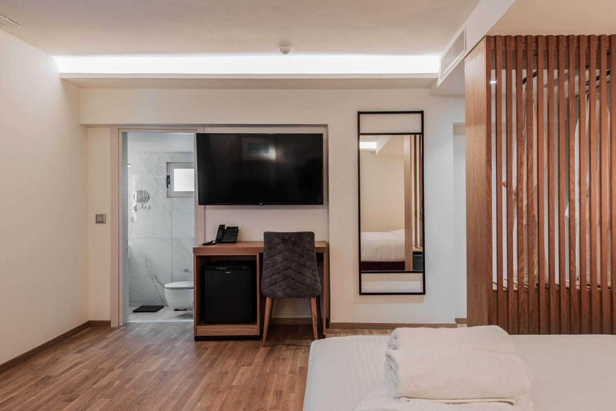 Hotel Urban Frame Acropolis 3*
