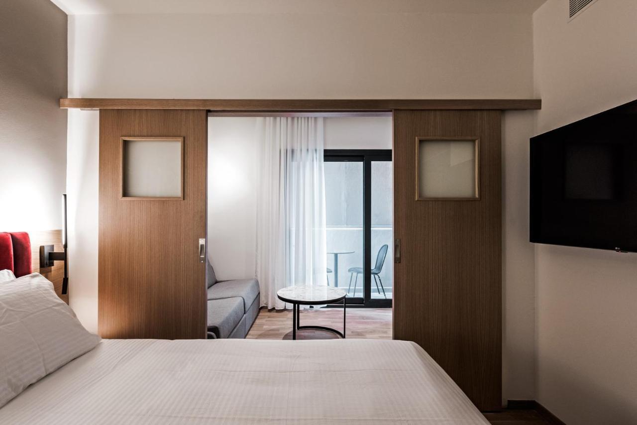 Urban Frame Acropolis 3* Atene